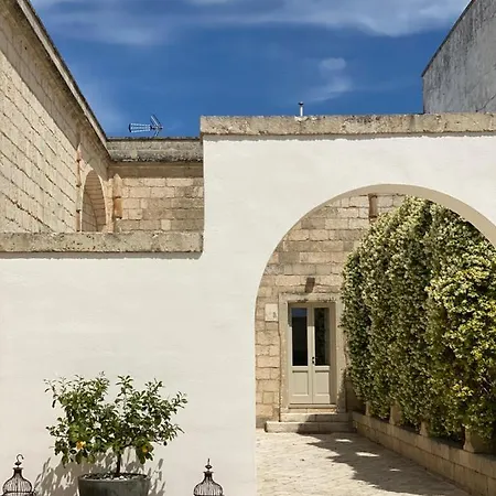 Antica Dimora Giardini Segreti Vakantiehuis Giuggianello