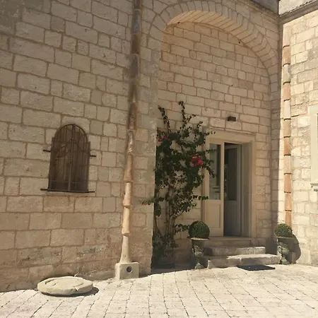 Vakantiehuis Antica Dimora Giardini Segreti Giuggianello